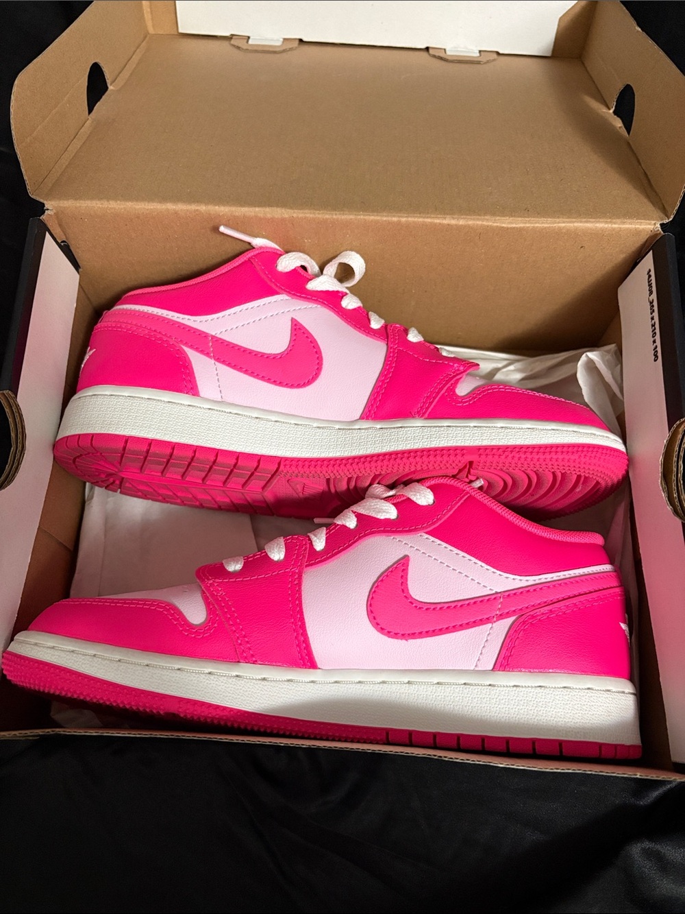 Jordan Kids' Low-Top Sneakers in Hot Pink and Light Pink